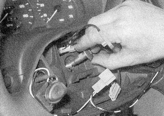 Устройство, обслуживание, ремонт Renault Megane, Scenic c 1996 г. -Снятие и установка рулевого колеса