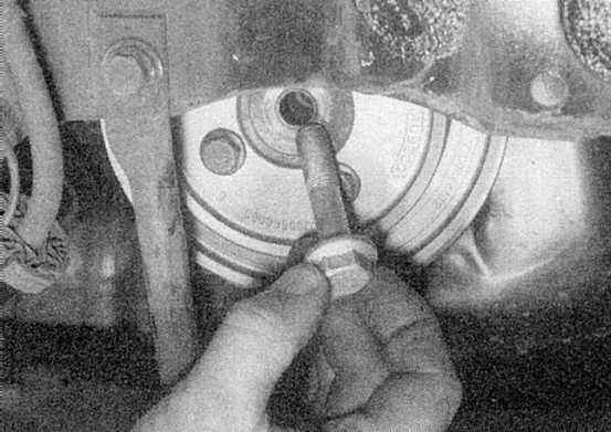 Устройство, обслуживание, ремонт Renault Megane, Scenic c 1996 г. -Снятие, осмотр и установка зубчатого приводного ремня