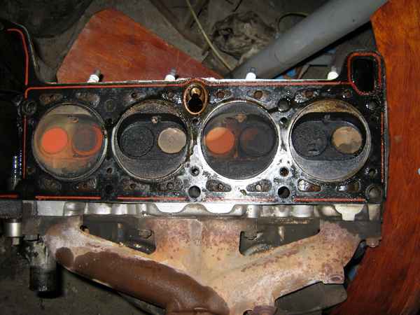 Ремонт и эксплуатация автомобиля Skoda Felicia с 1994 г. -Первоначальный запуск двигателя после завершения его капитального ремонта