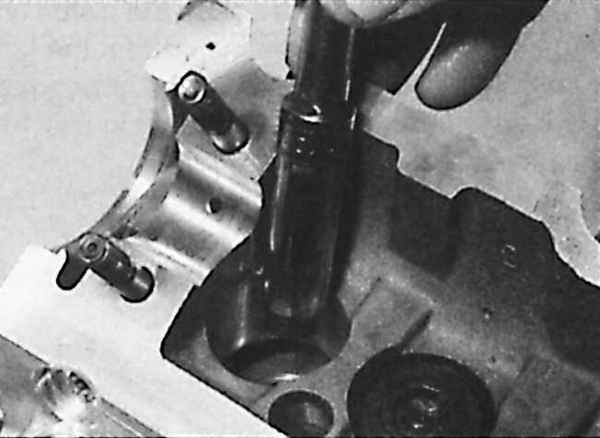 Устройство, обслуживание, ремонт Citroen Xantia (с 1993 г.) -Порядок разборки двигателя при подготовке его к проведению капитального ремонта