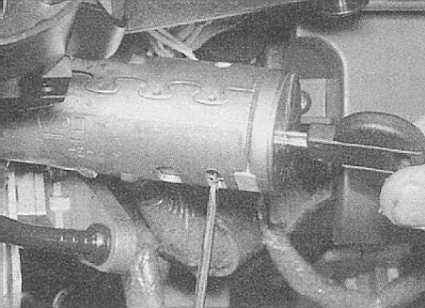 Устройство, обслуживание, ремонт Citroen Xantia (с 1993 г.) -Снятие и установка сборки выключателя зажигания/замка рулевой колонки