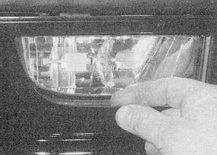 Устройство, обслуживание, ремонт Citroen Xantia (с 1993 г.) -Снятие и установка внешних осветительных и сигнальных приборов