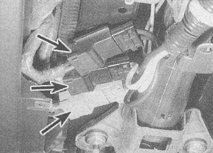 Устройство, обслуживание, ремонт Citroen Xantia (с 1993 г.) -Датчик-выключатель разрешения запуска/огней заднего хода – общая информация, снятие и установка