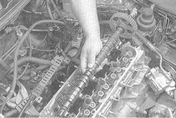 Устройство, обслуживание и ремонт Honda Accord -Снятие, проверка состояния и установка распределительного вала