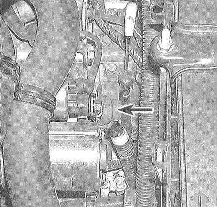 Устройство, обслуживание и ремонт Honda Accord -Проверка состояния и замена батареи